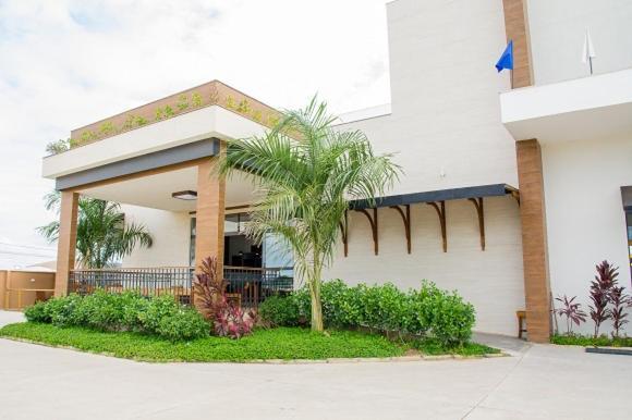 Via Norte Hotel & Eventos Macae Luaran gambar